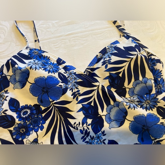 Tankini top sz 12 - Picture 4 of 10
